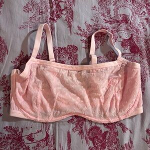 Light pink mesh bra